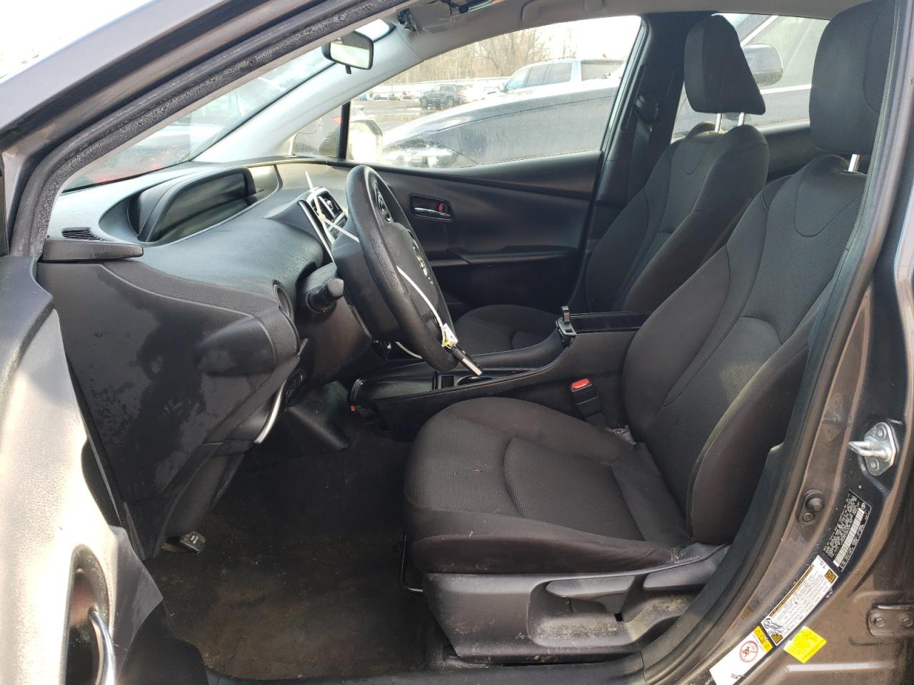 2019 Toyota Prius - Image 7