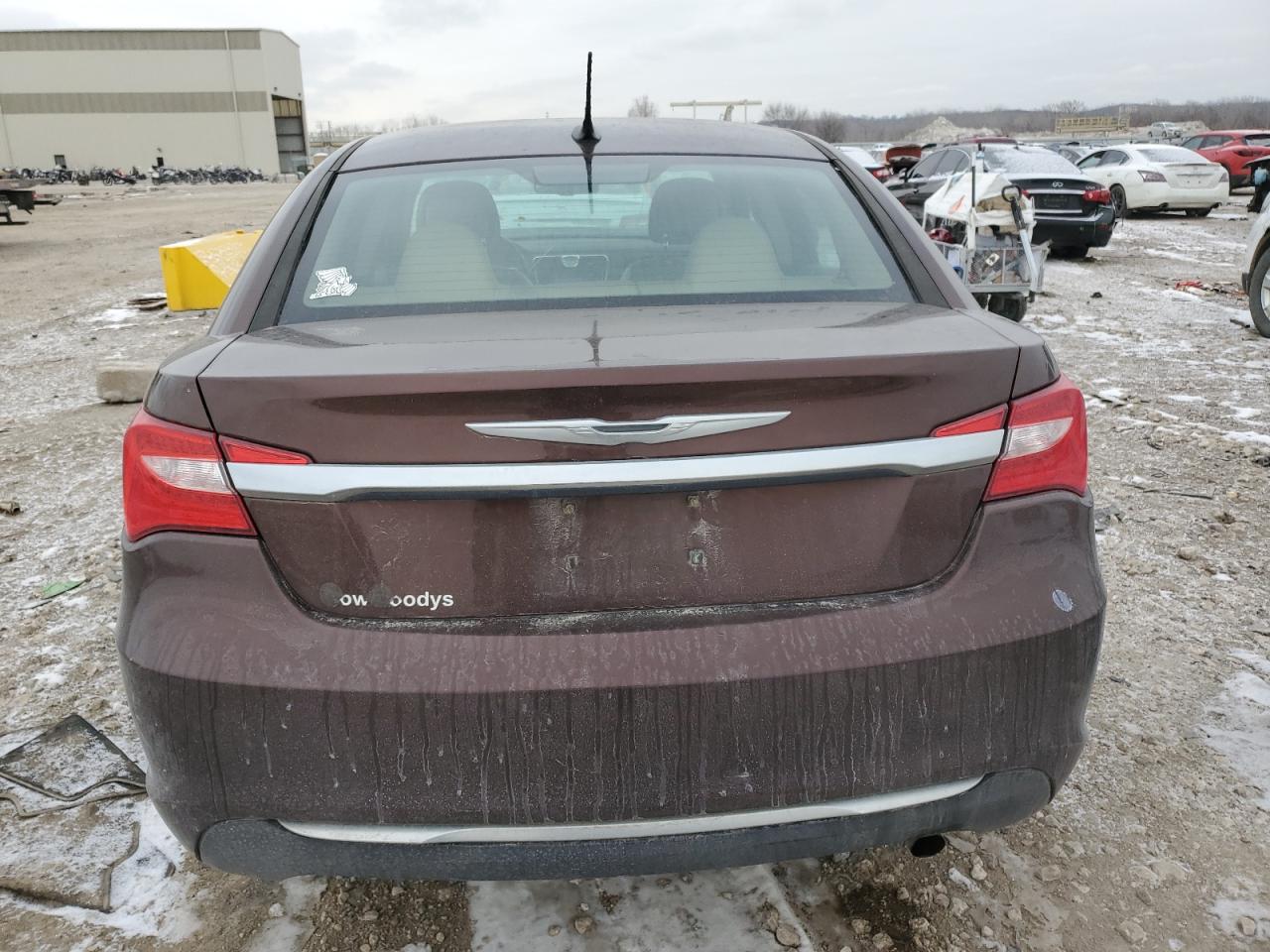 2012 Chrysler 200 - Image 6