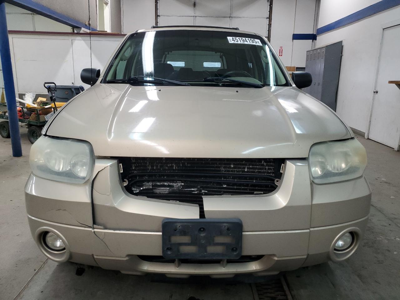 2007 Ford Escape - Image 5