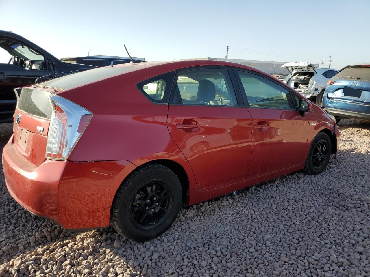 2015 Toyota Prius - Image 3