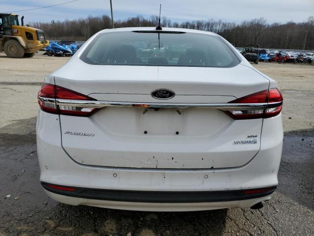  FORD FUSION 2018 Белы