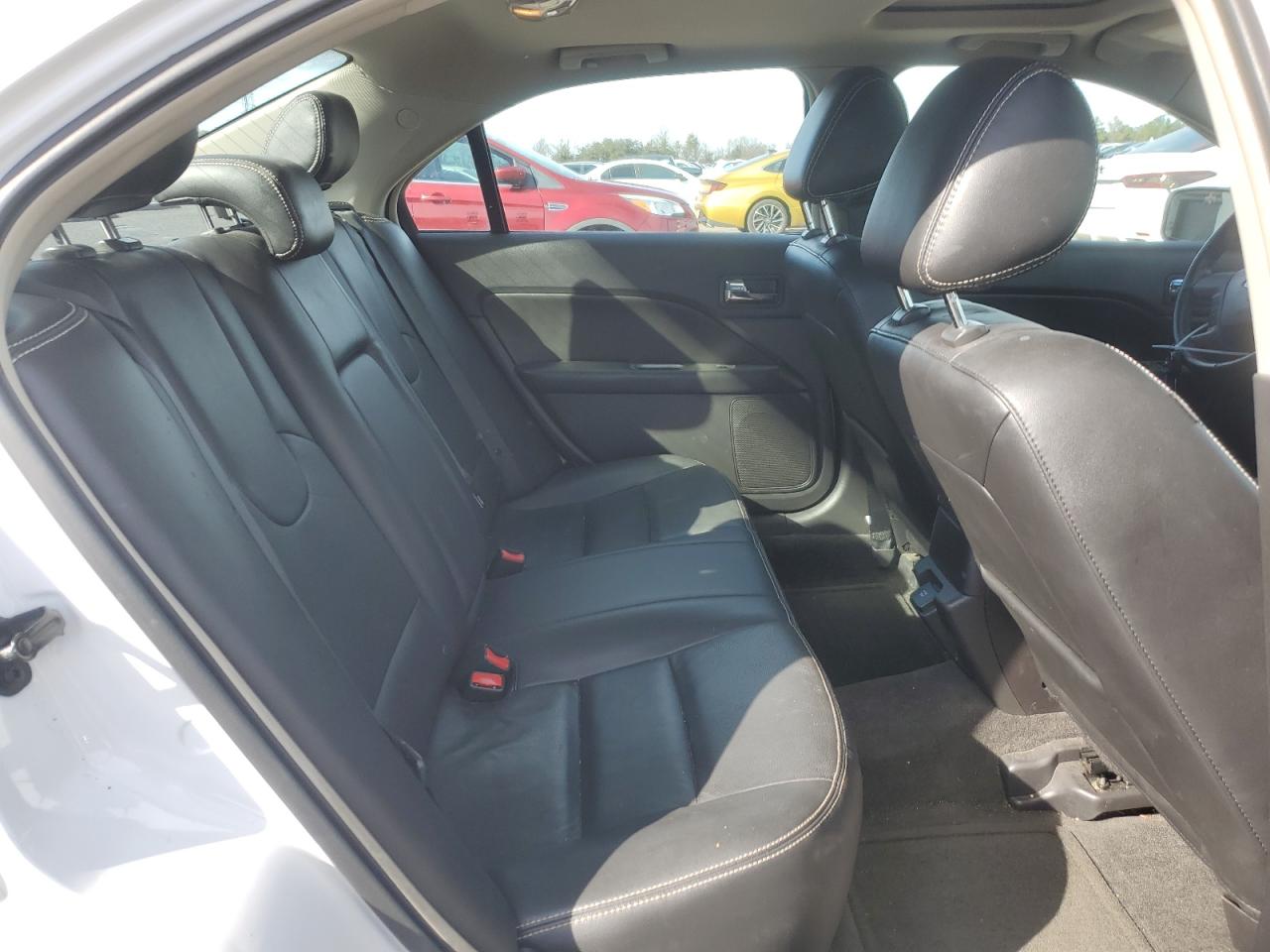 2011 Ford Fusion - Image 10