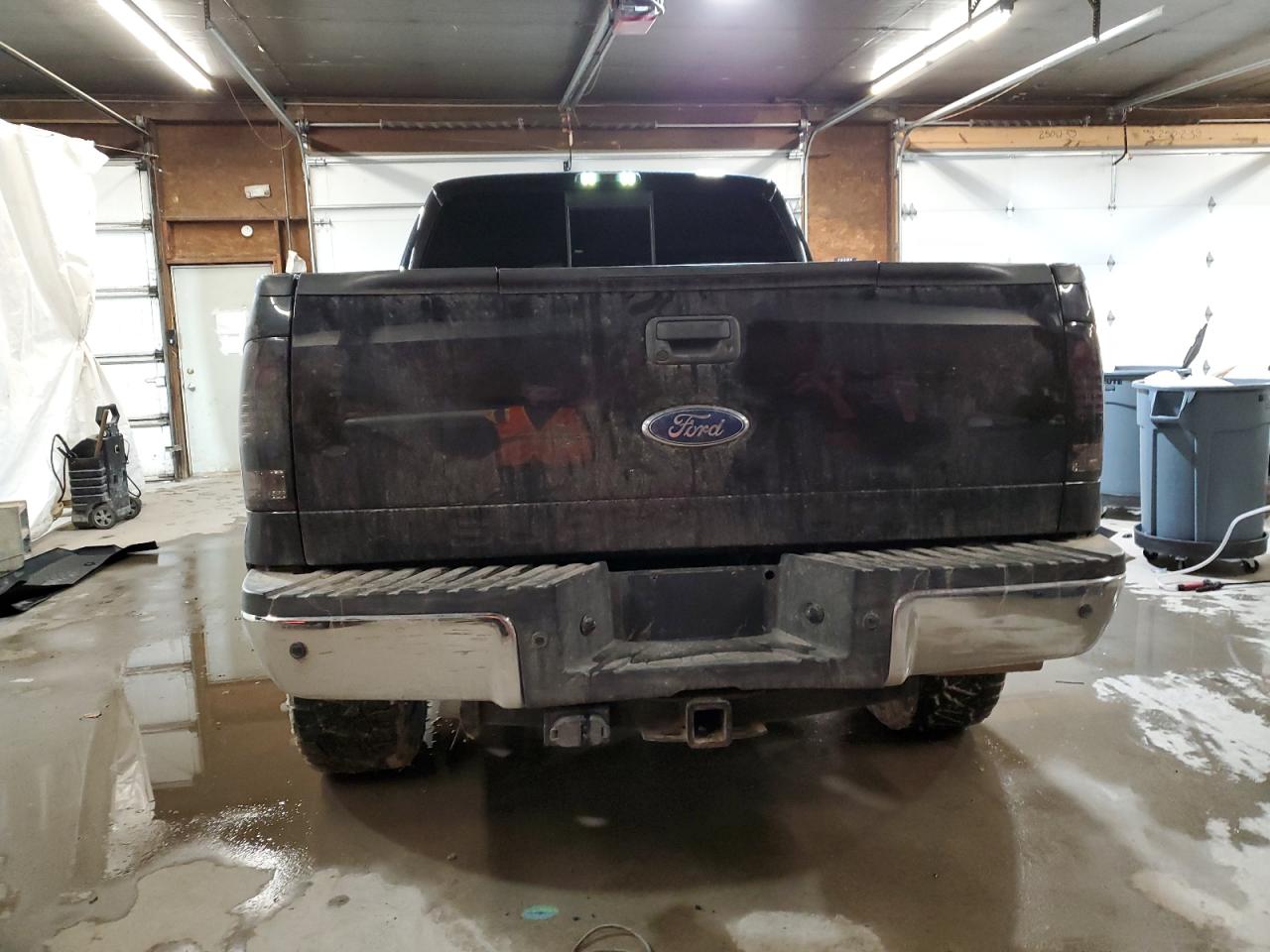 2011 Ford F350 - Image 6