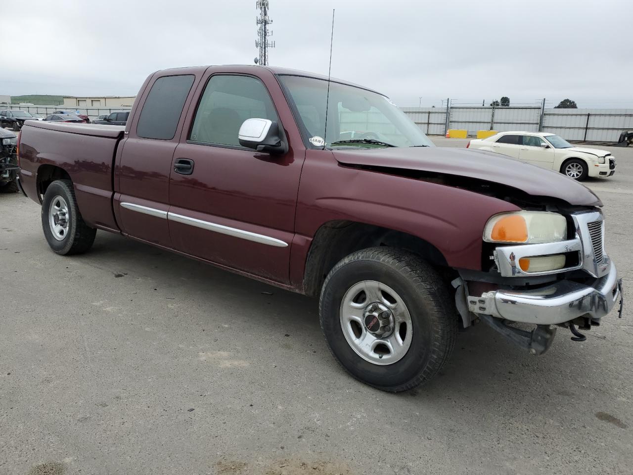 2003 GMC Sierra - Image 4