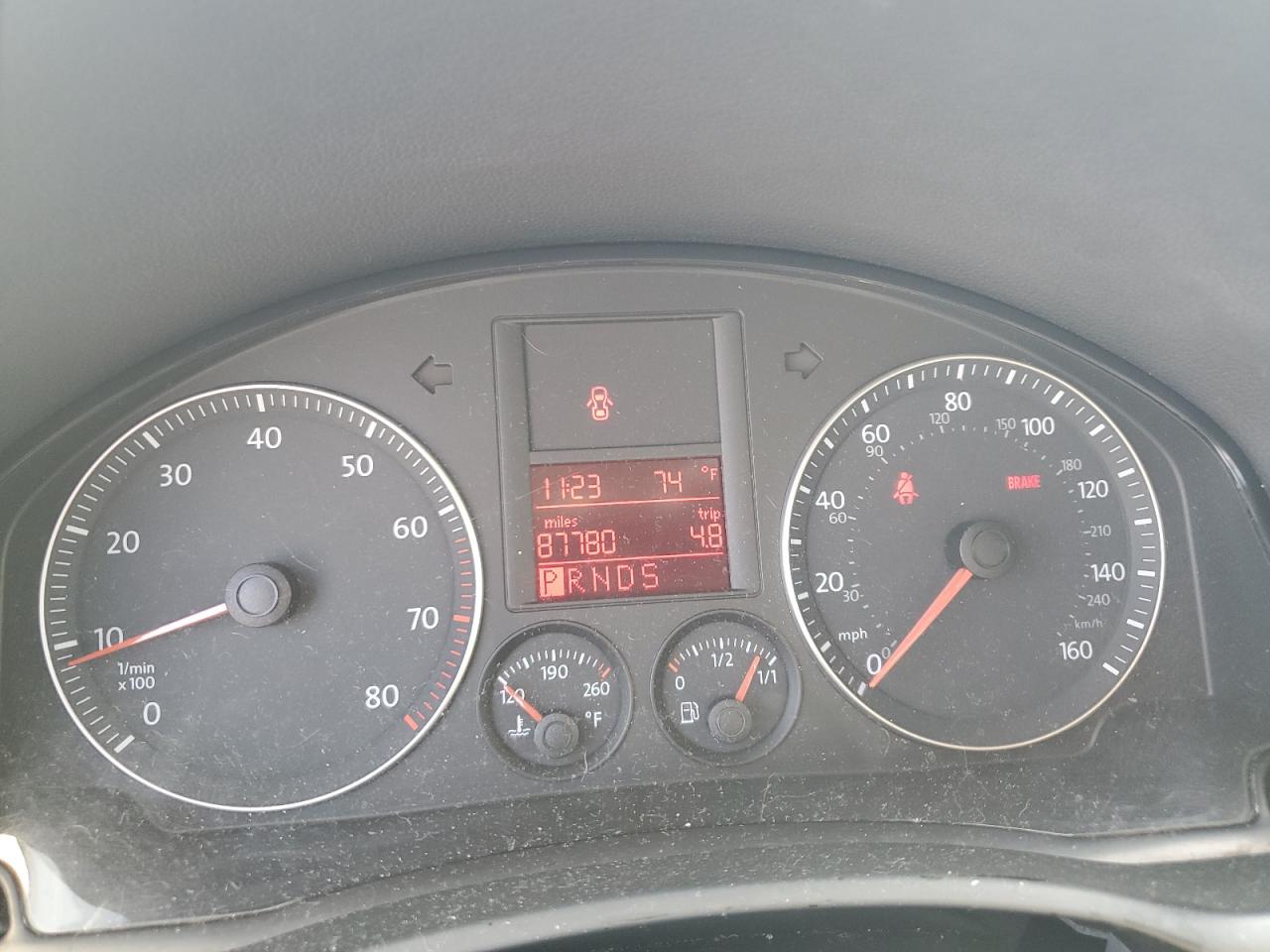 2009 Volkswagen Jetta - Image 9