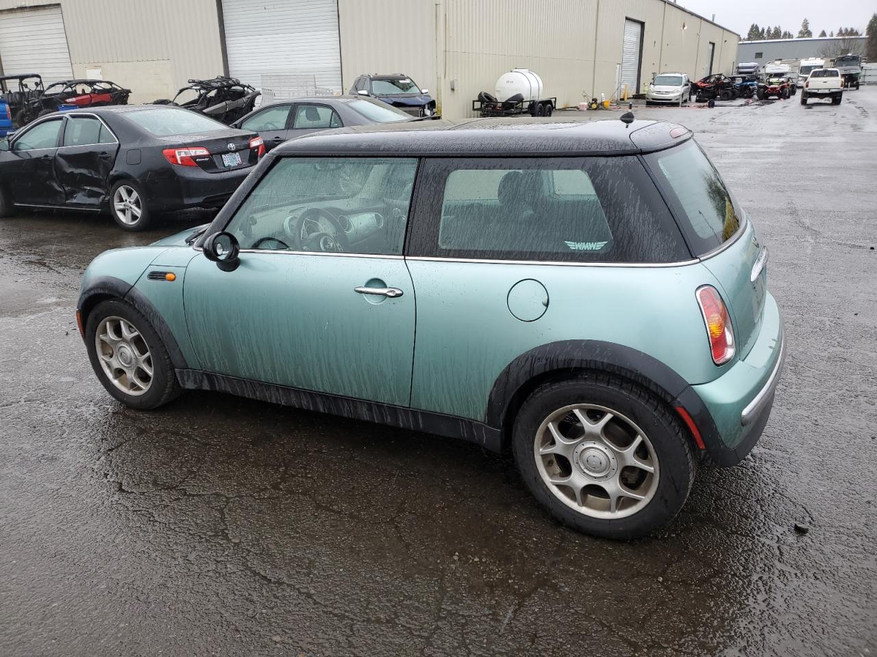 2002 MINI Cooper - Image 2