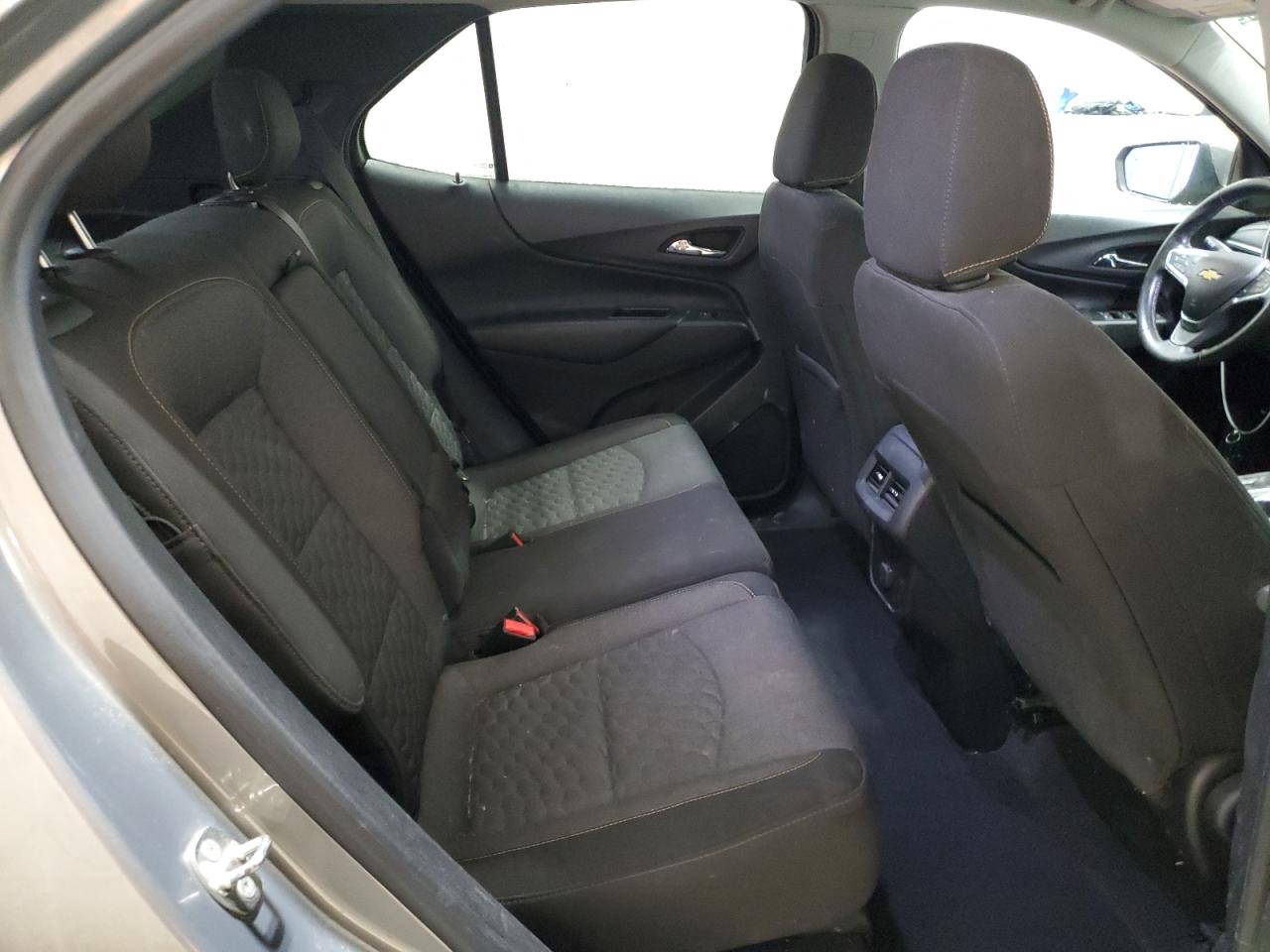 2018 Chevrolet Equinox - Image 11