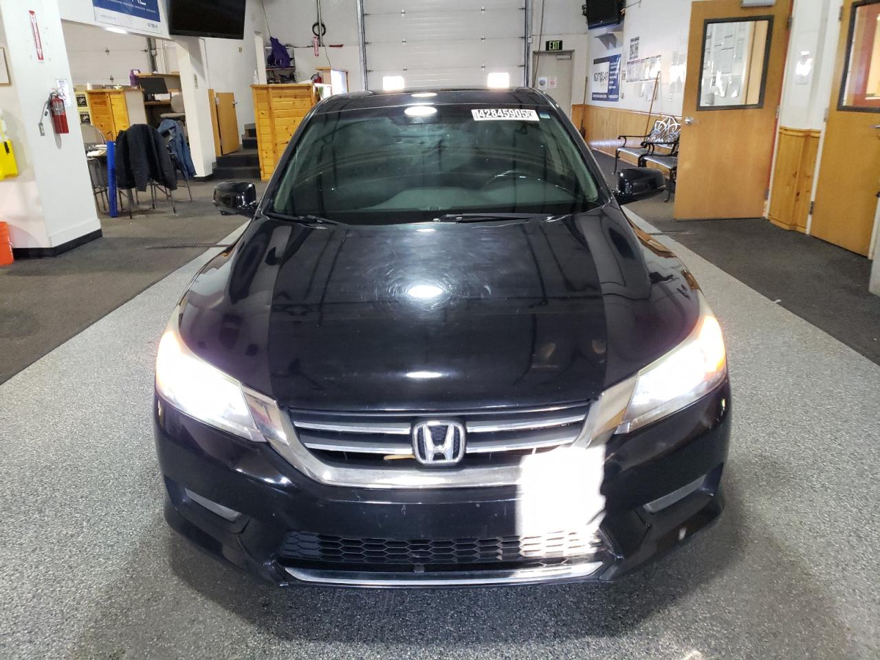 2013 Honda Accord - Image 5