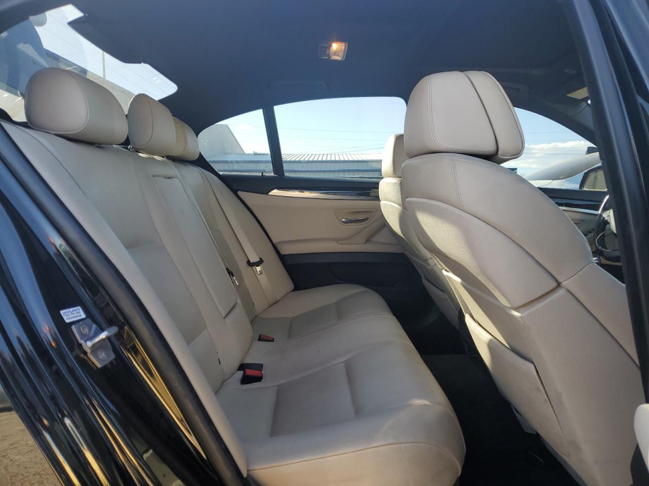 2012 BMW 5er - Image 11