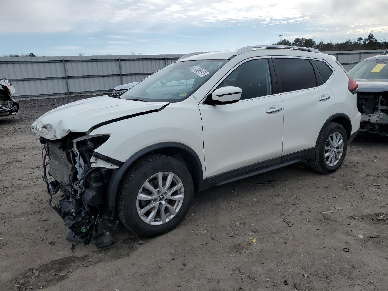 2020 Nissan Rogue - Image 1