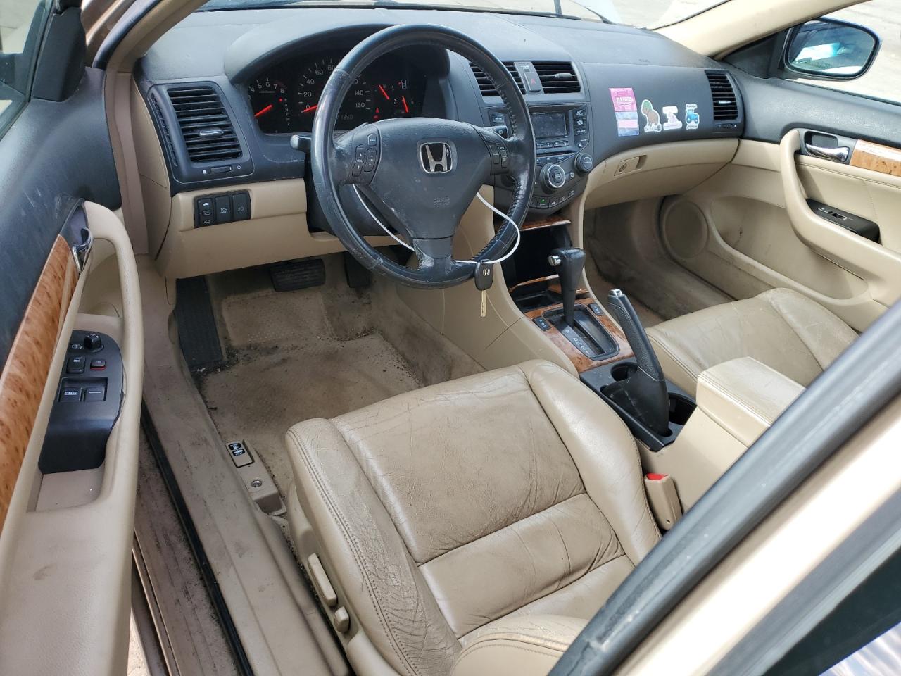 2005 Honda Accord - Image 8