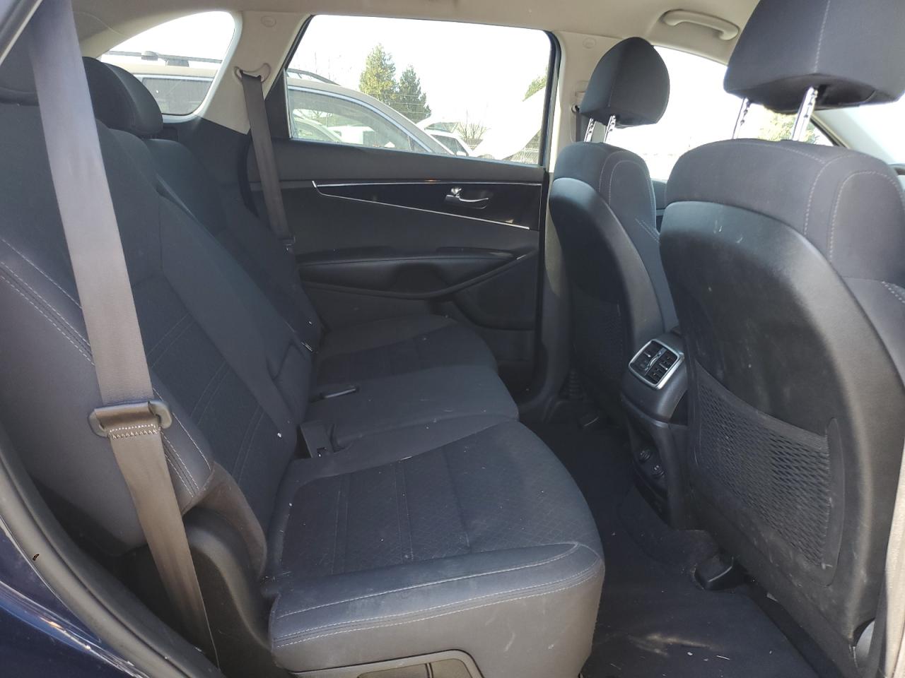 2018 Kia Sorento - Image 11