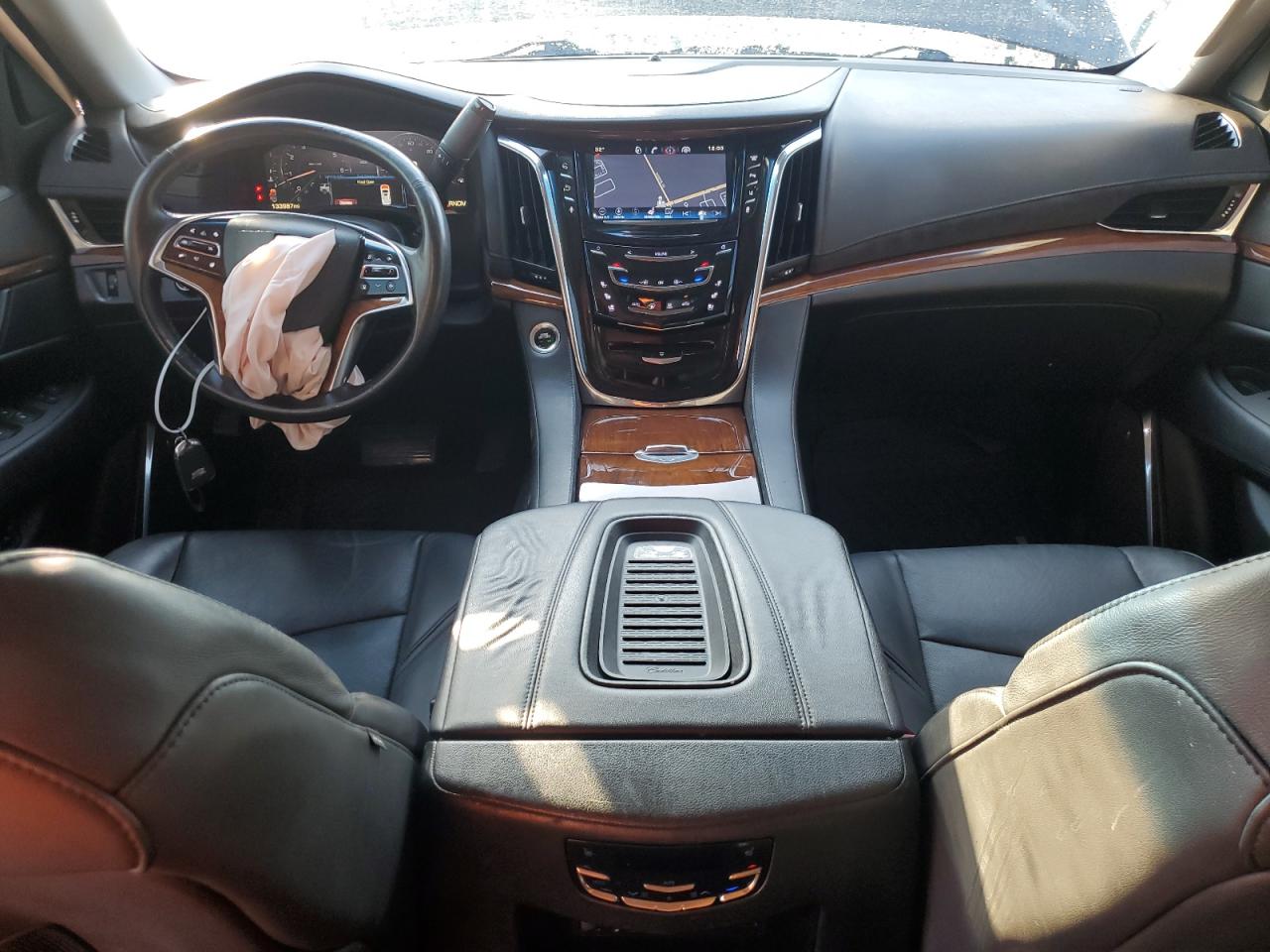 2015 Cadillac Escalade - Image 8