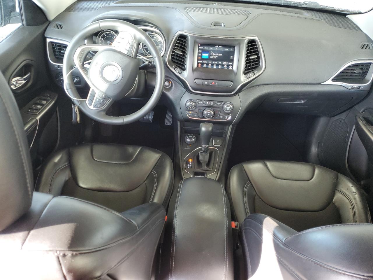 2020 Jeep Grand Cherokee - Image 8