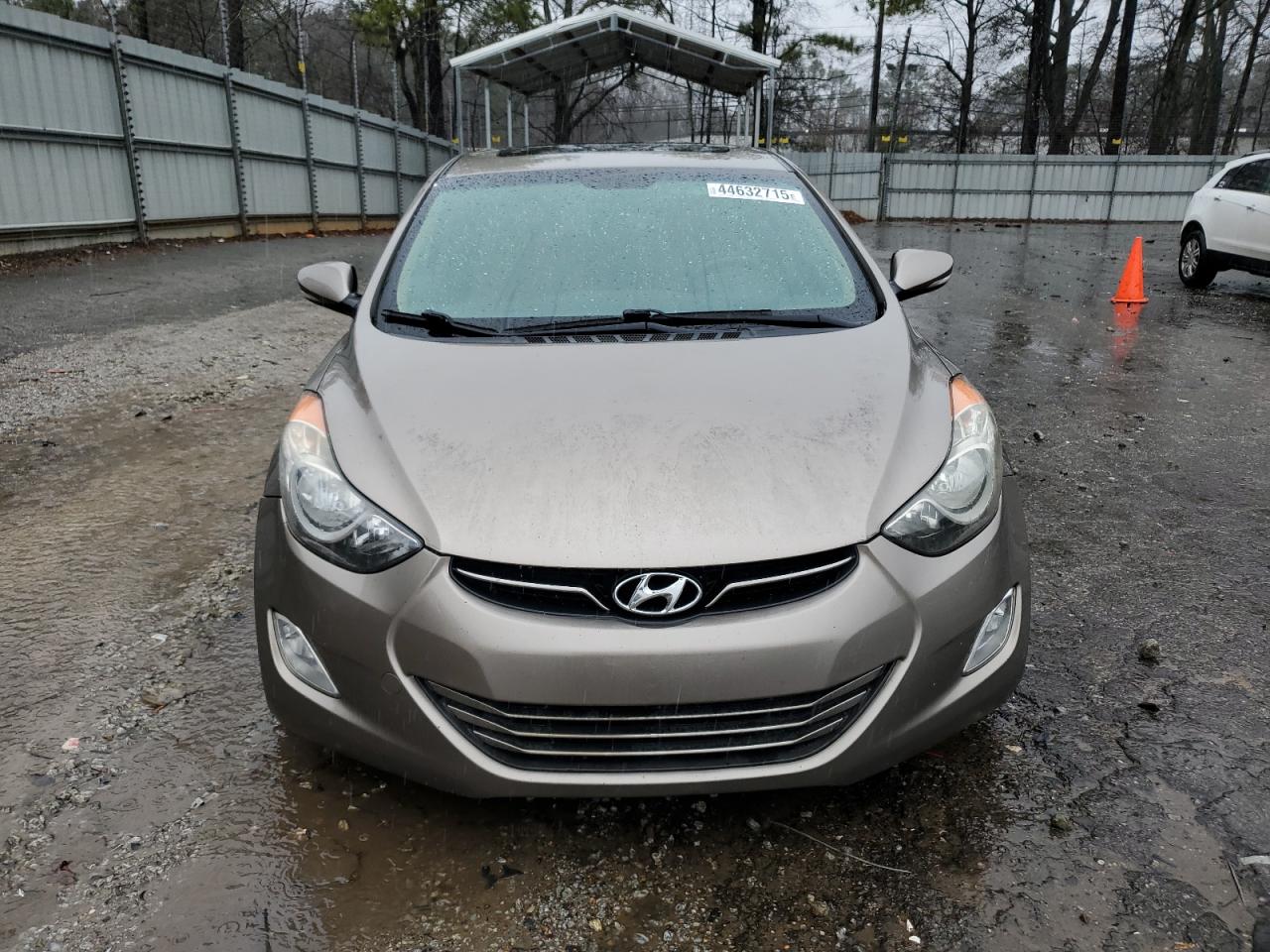 2013 Hyundai Elantra - Image 5