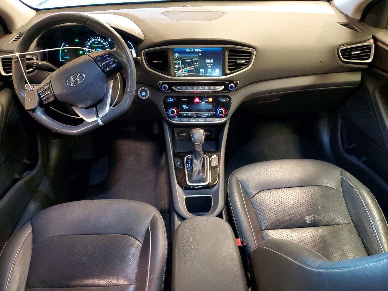 2017 Hyundai IONIQ - Image 8
