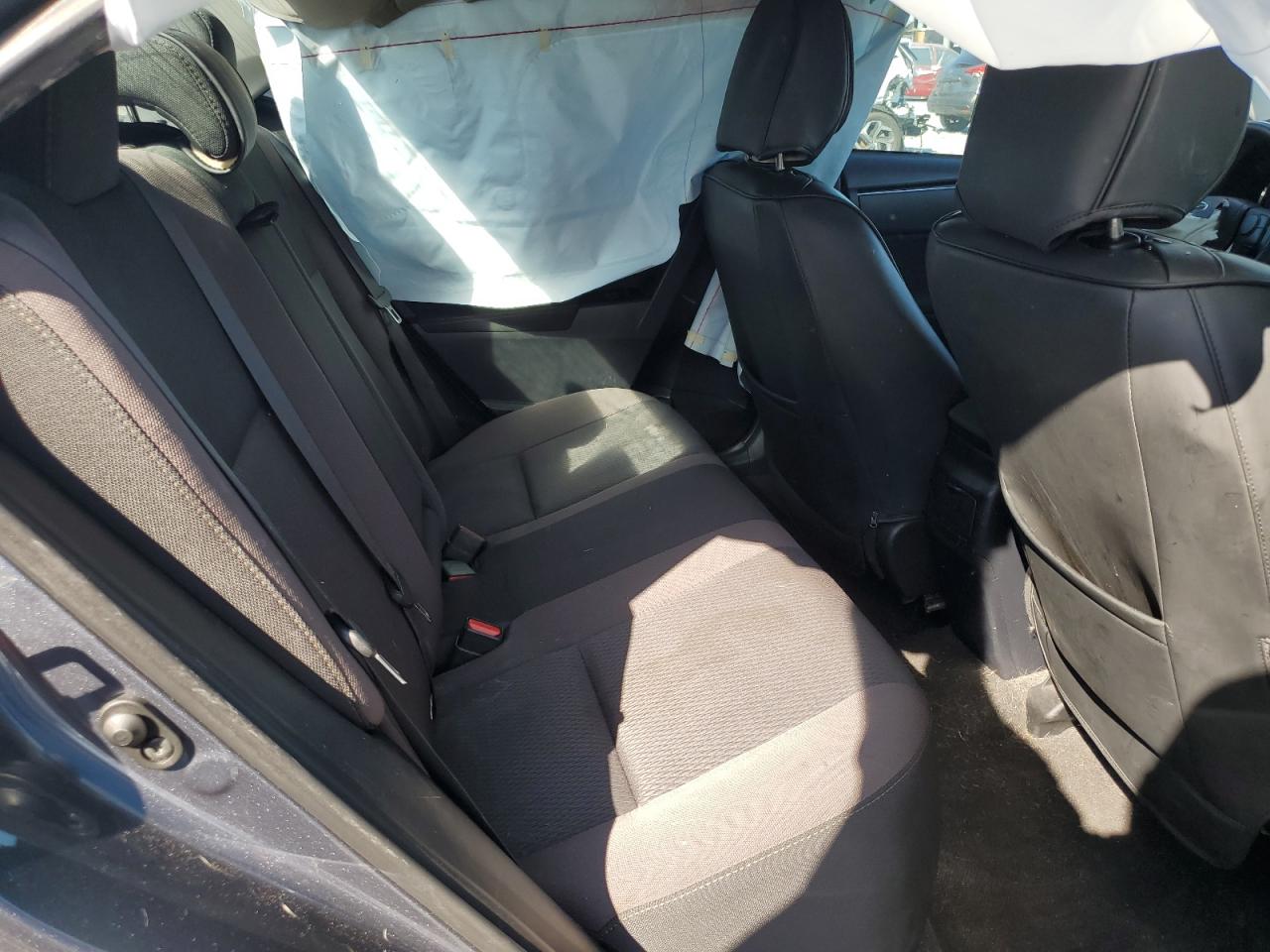 2017 Toyota Corolla - Image 10