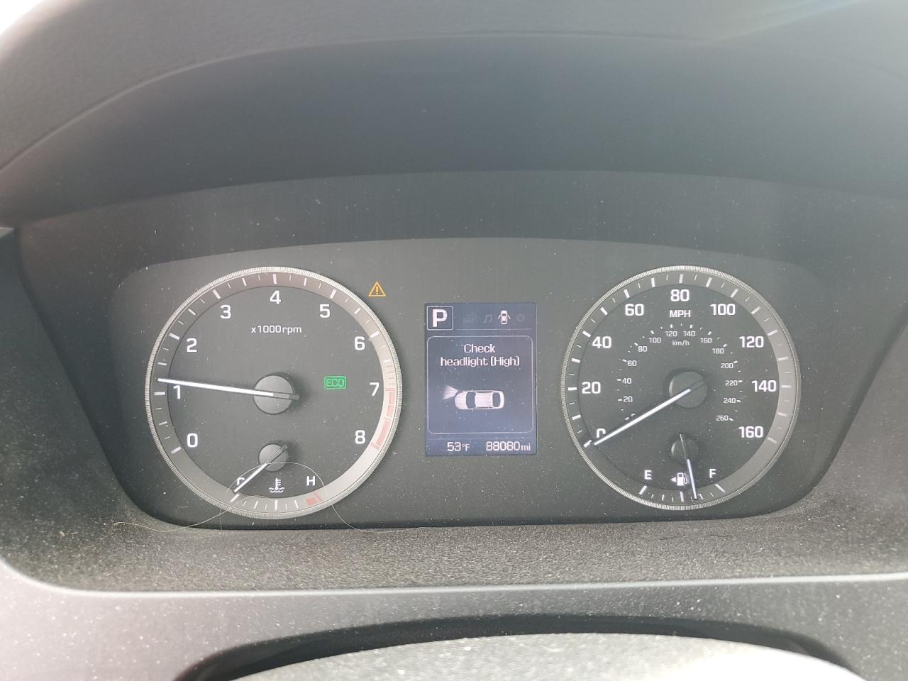 2016 Hyundai Sonata - Image 9