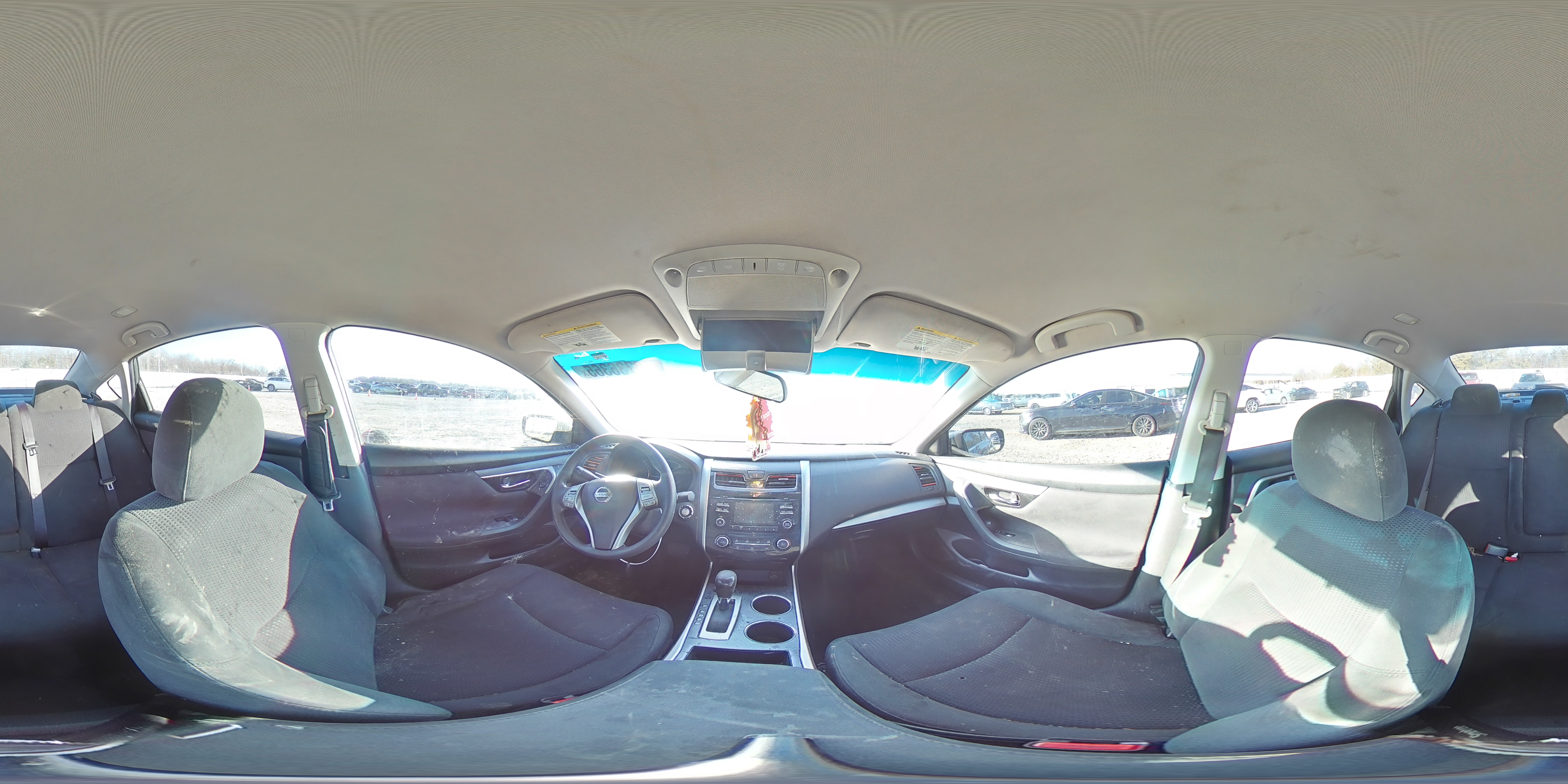 2015 Nissan Altima - Image 12