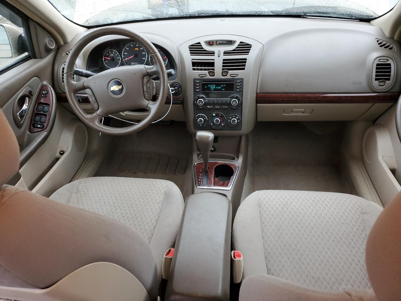 2007 Chevrolet Malibu - Image 8