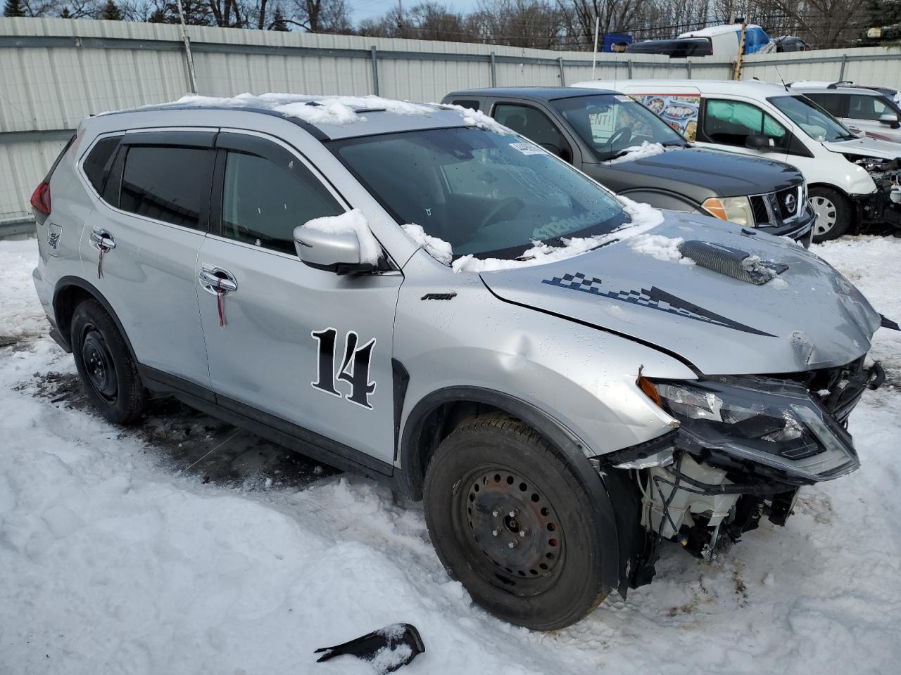 2019 Nissan Rogue - Image 4