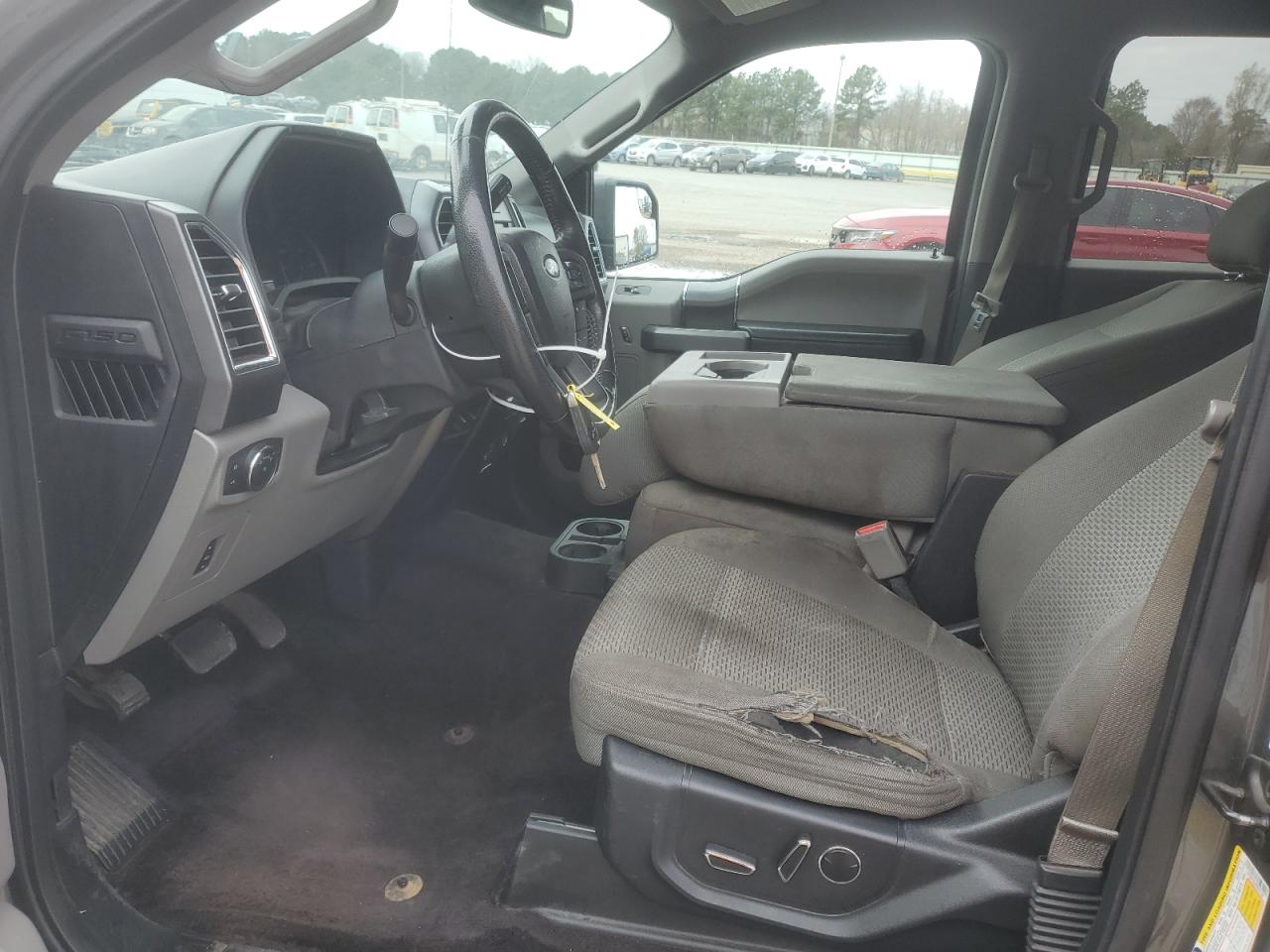 2015 Ford F-150 - Image 7