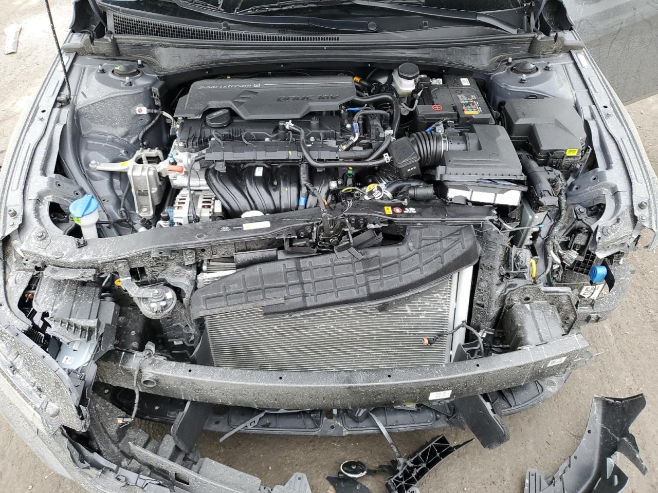 2024 Hyundai Elantra - Image 11