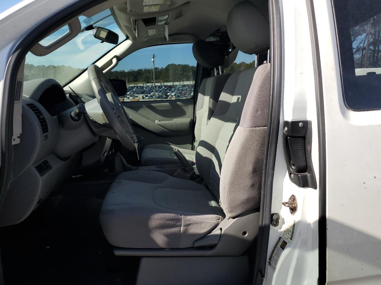 2014 Nissan Navara (Frontier) - Image 7