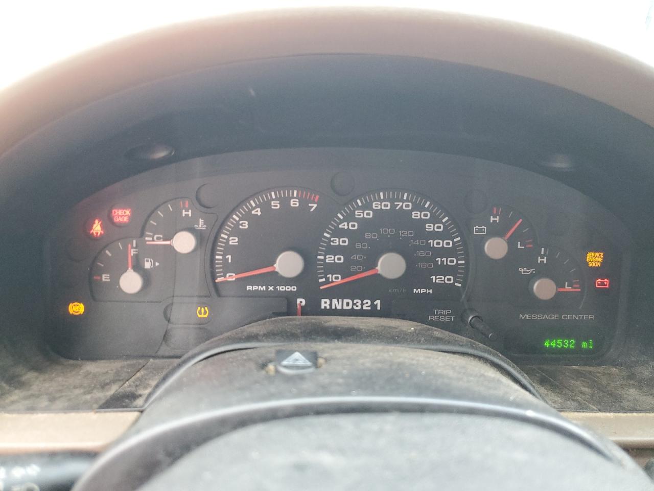 2005 Ford Explorer - Image 9