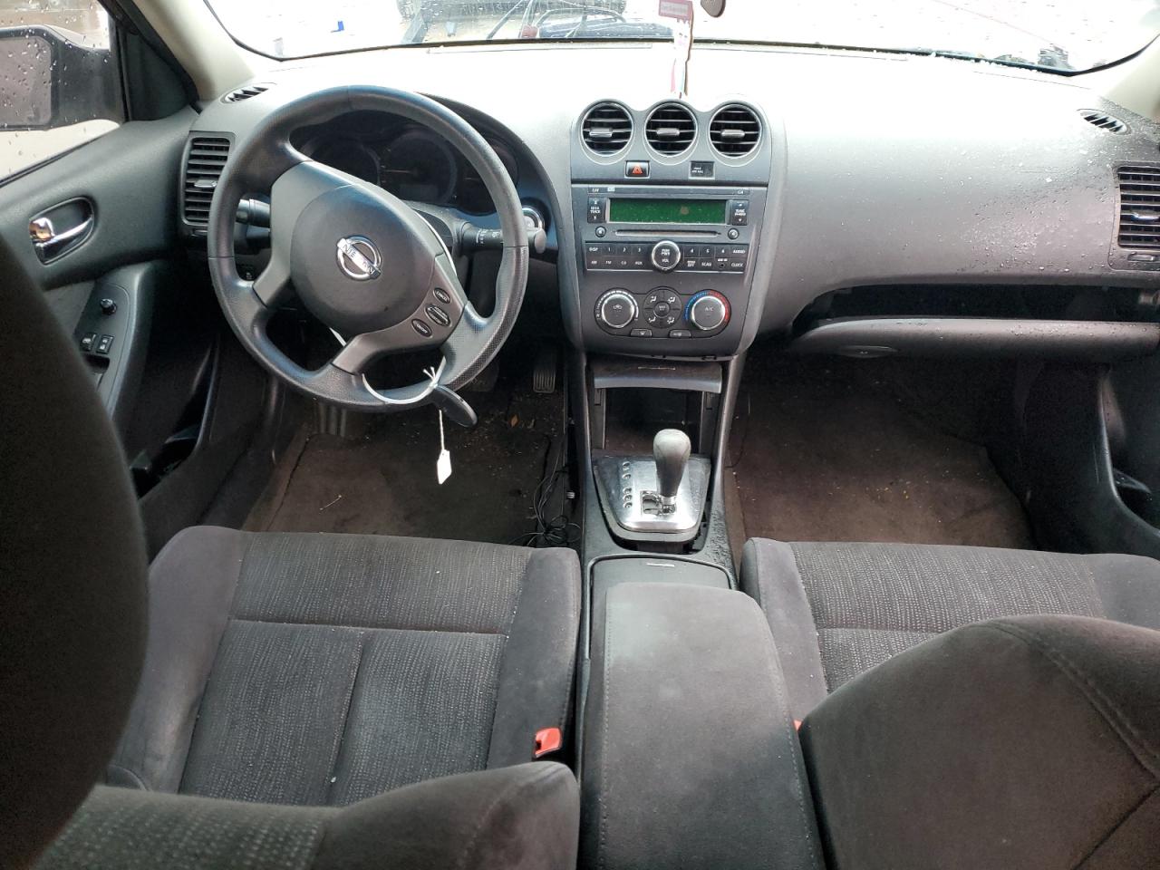 2012 Nissan Altima - Image 8