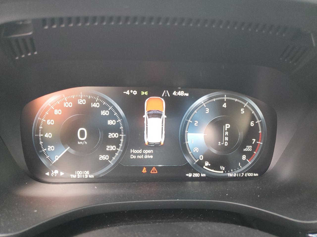 2020 Volvo XC60 - Image 9