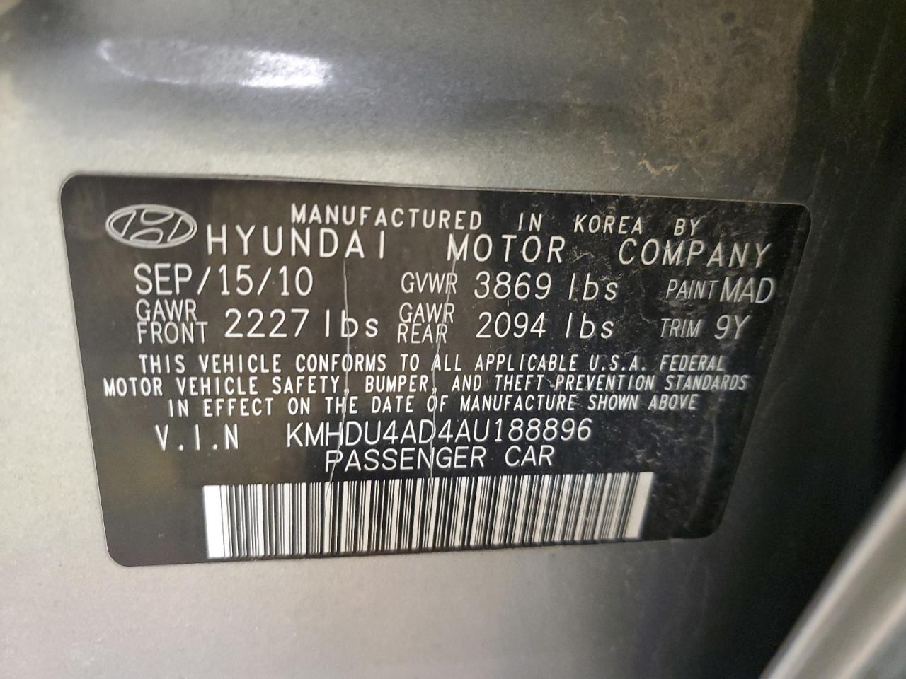 2010 Hyundai Elantra - Image 12