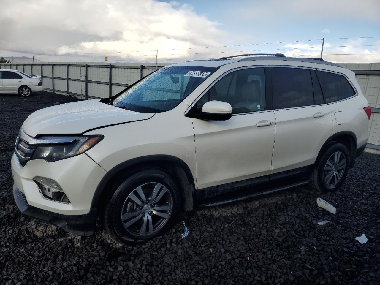 2016 Honda Pilot - Image 1