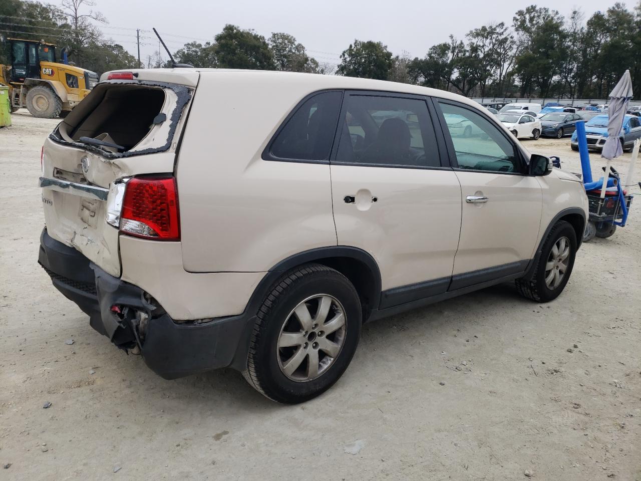 2011 Kia Sorento - Image 3