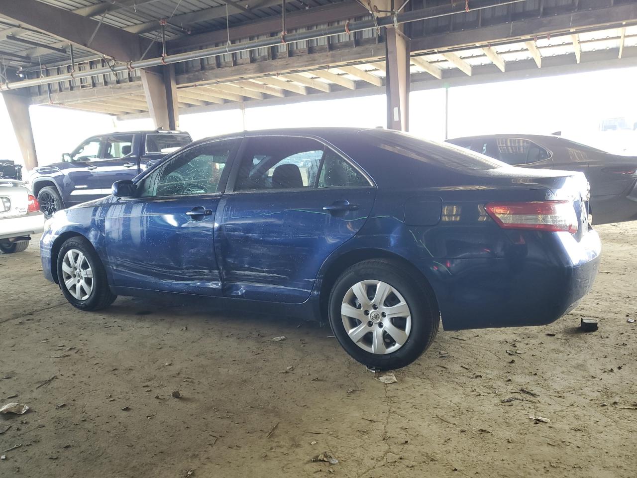 2010 Toyota Camry - Image 2
