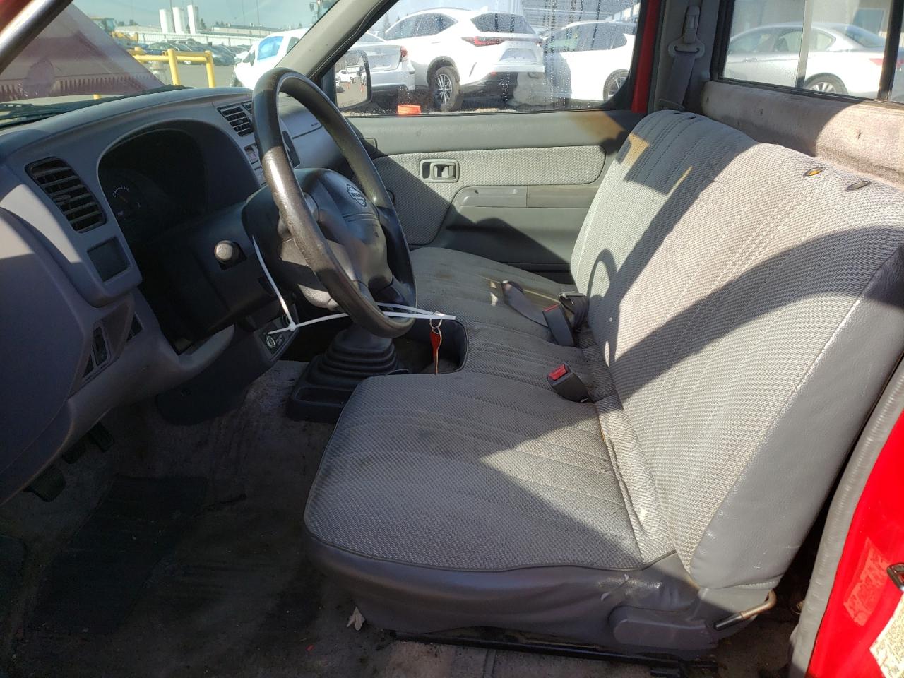 1998 Nissan Navara (Frontier) - Image 7