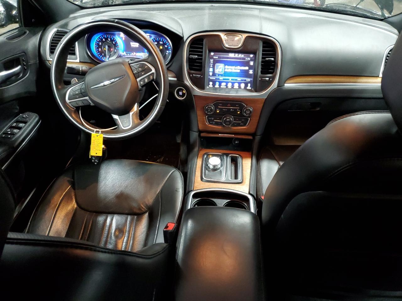 2015 Chrysler 300 - Image 8