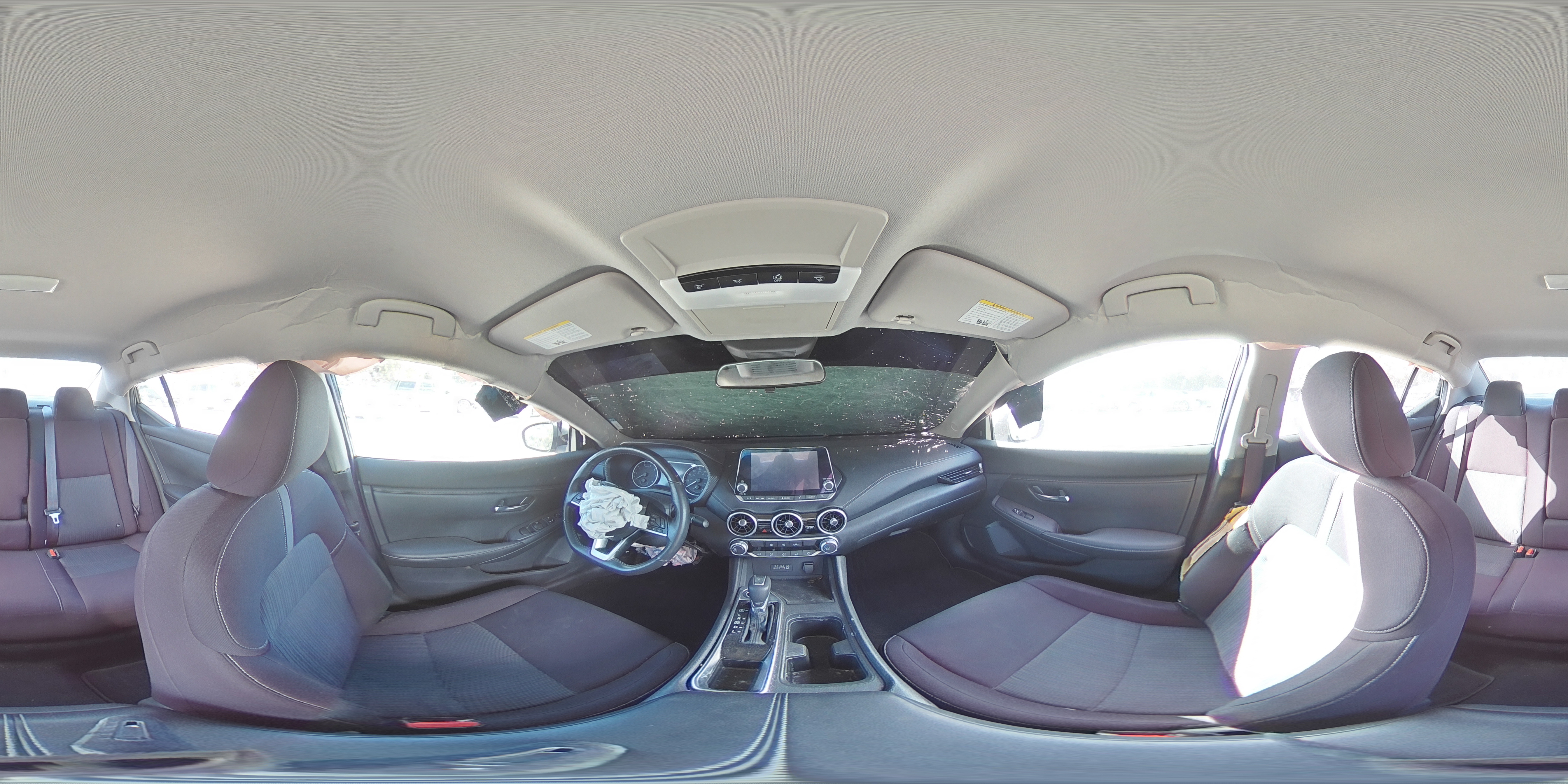 2022 Nissan Sentra - Image 12