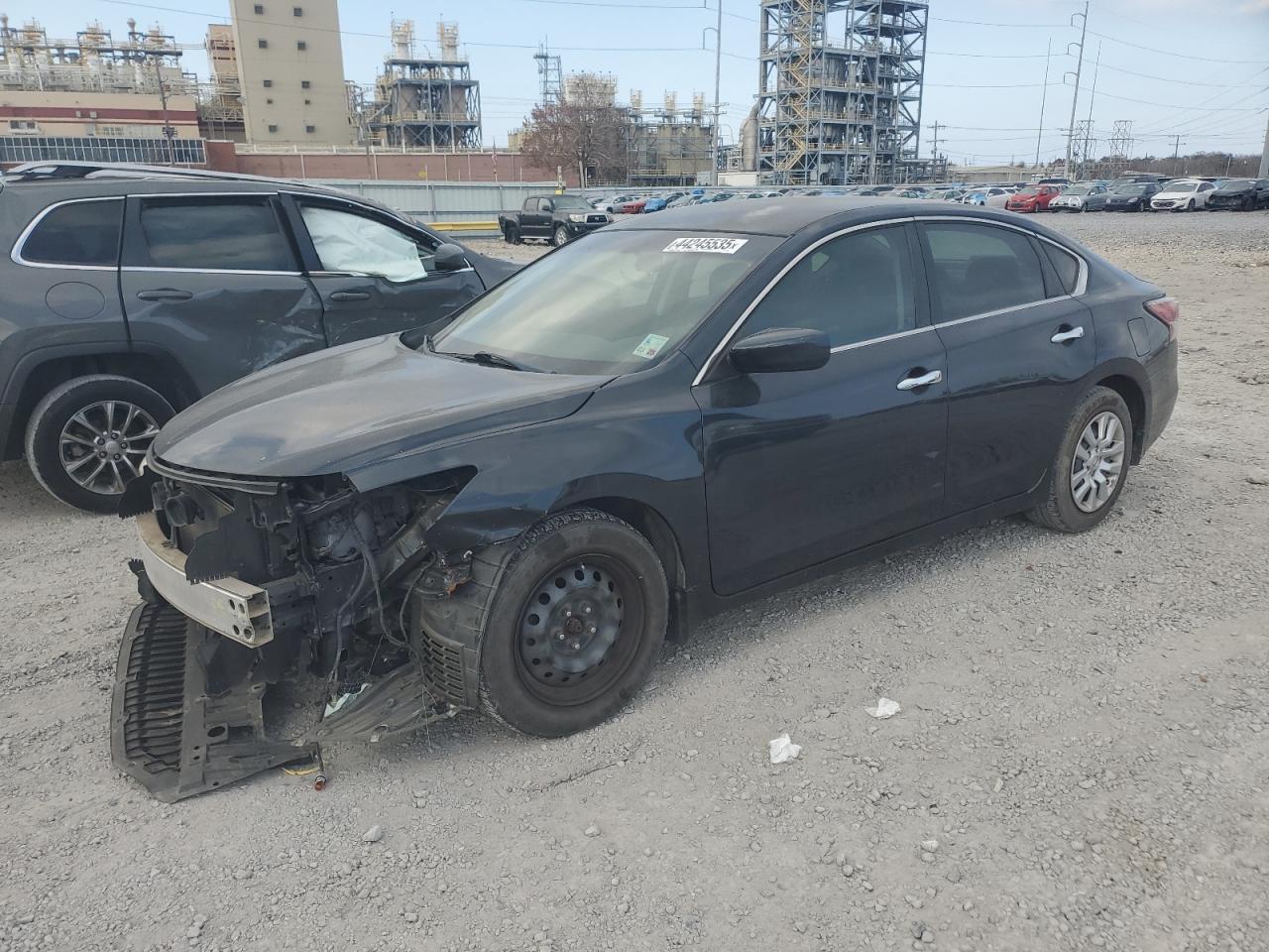 2015 Nissan Altima - Image 1
