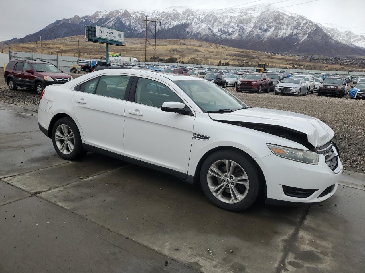 2013 Ford Taurus - Image 4