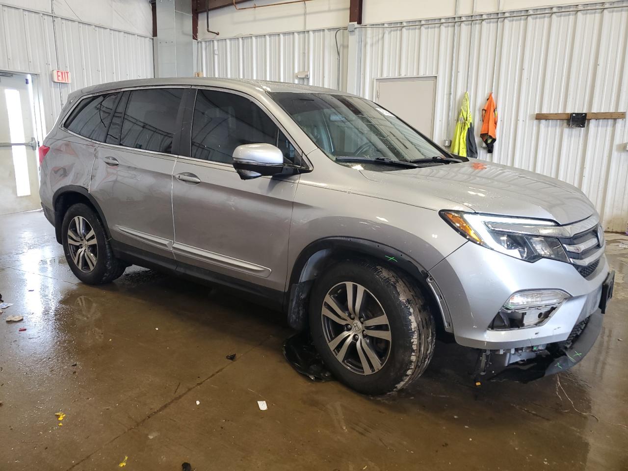 2017 Honda Pilot - Image 4
