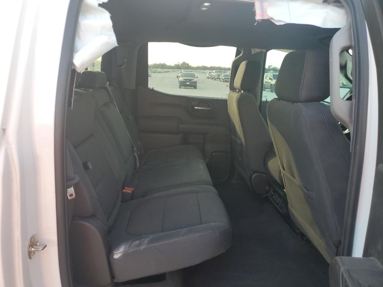 2020 Chevrolet Silverado - Image 10