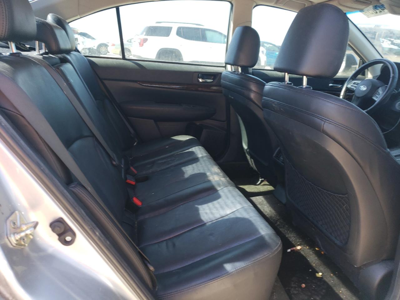 2013 Subaru Legacy - Image 10