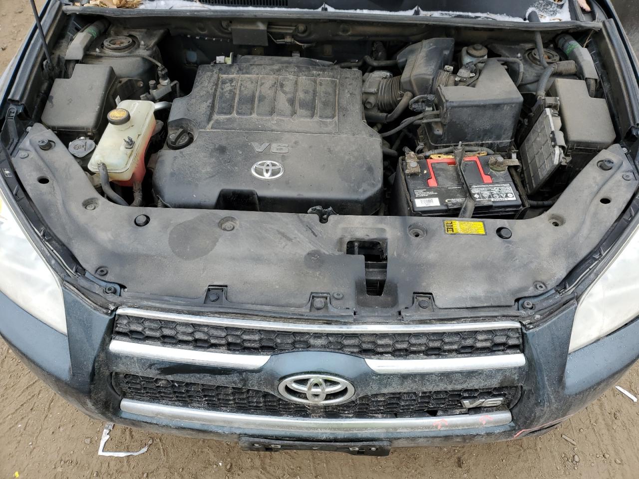 2011 Toyota RAV 4 - Image 12