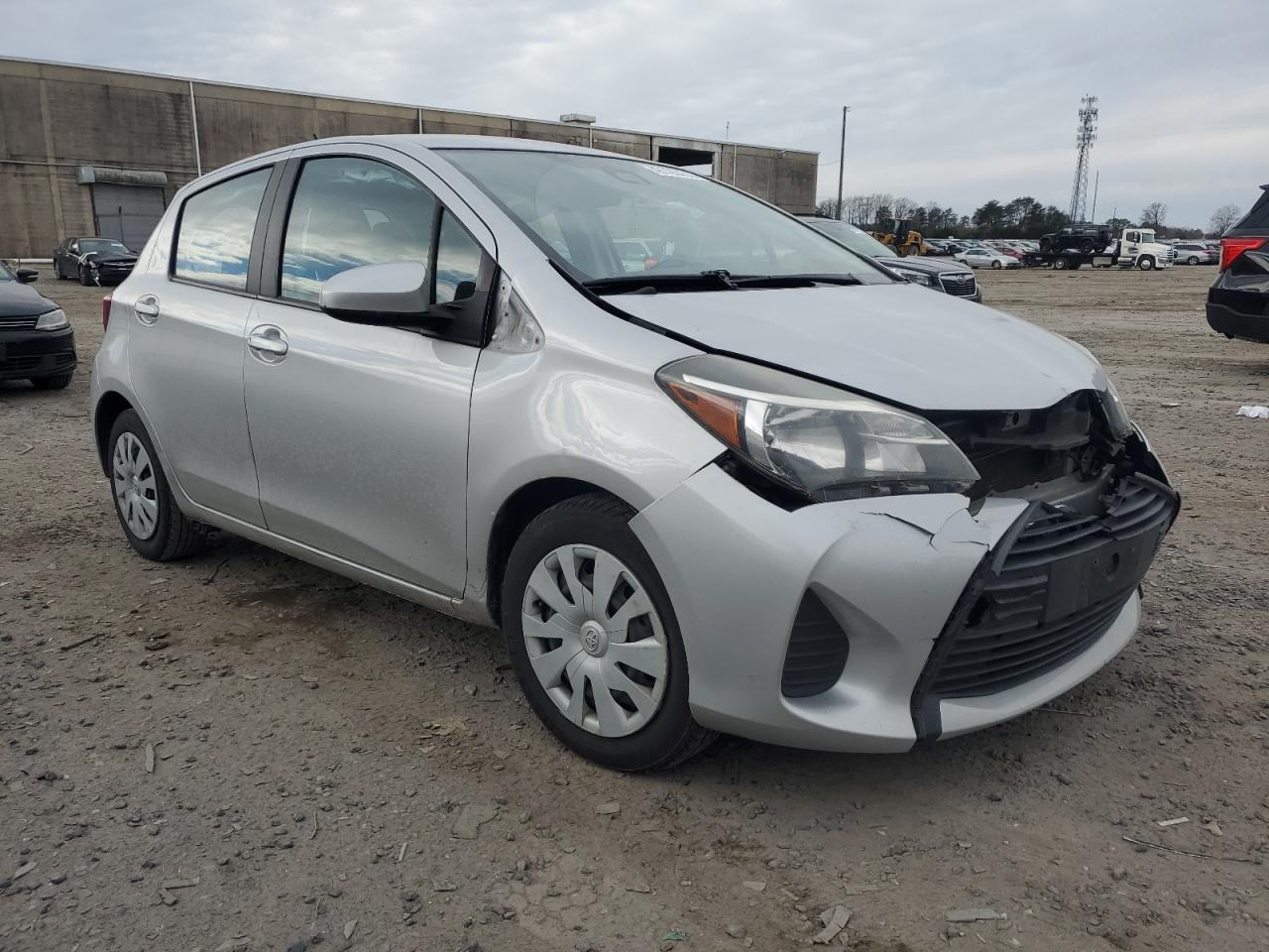 2017 Toyota Yaris - Image 4