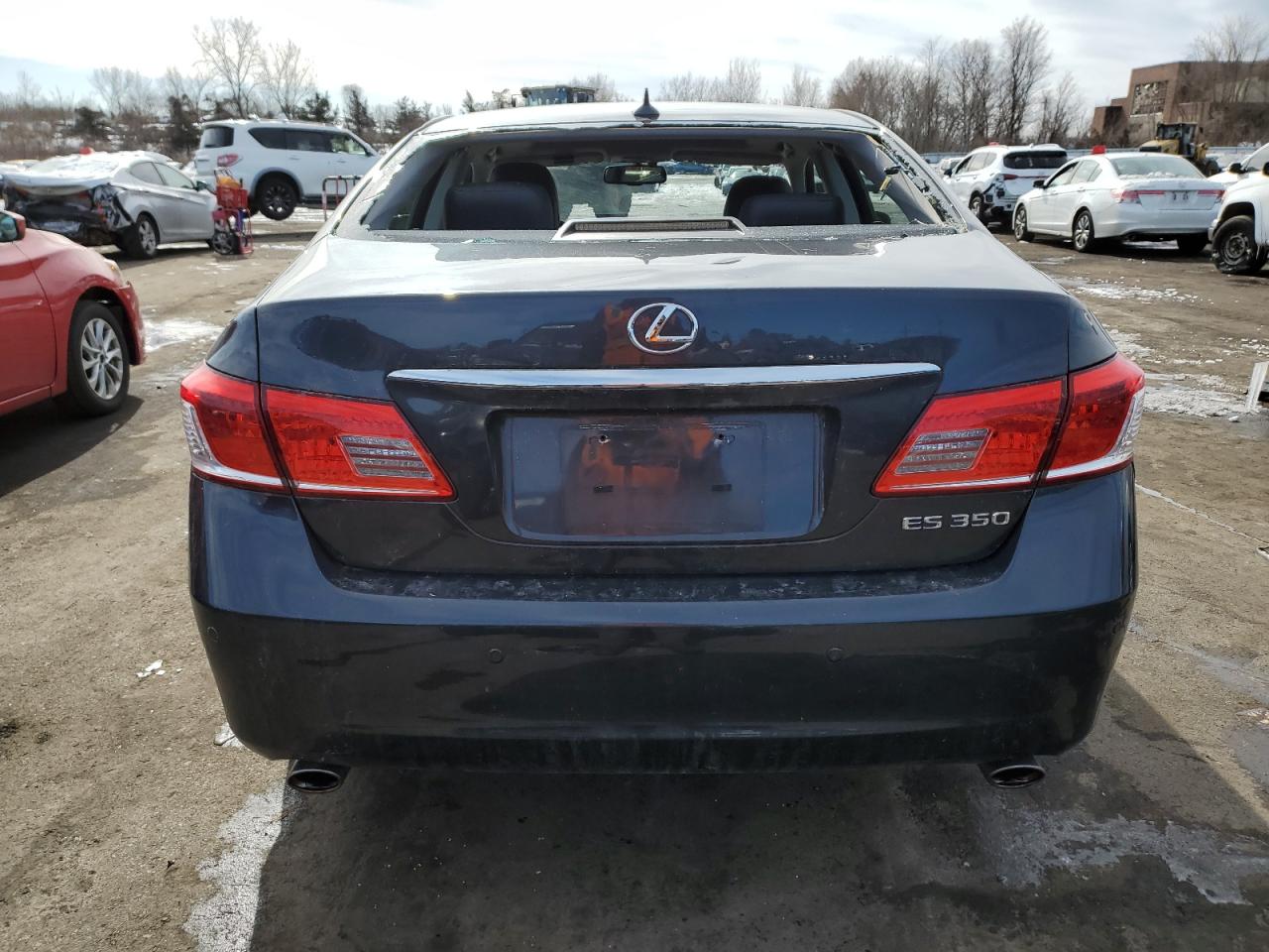 2011 Lexus ES - Image 6
