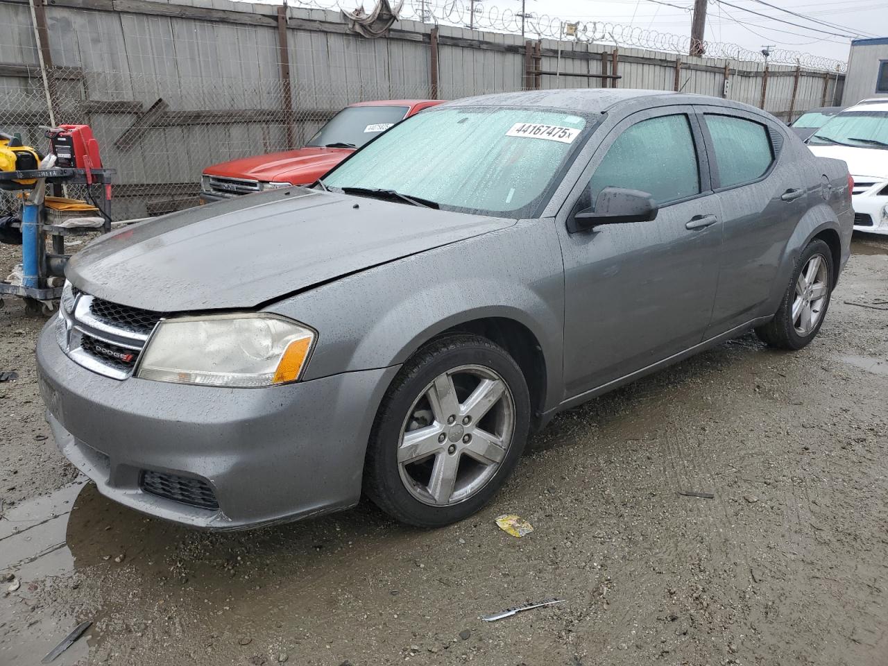2013 Dodge Avenger - Image 1