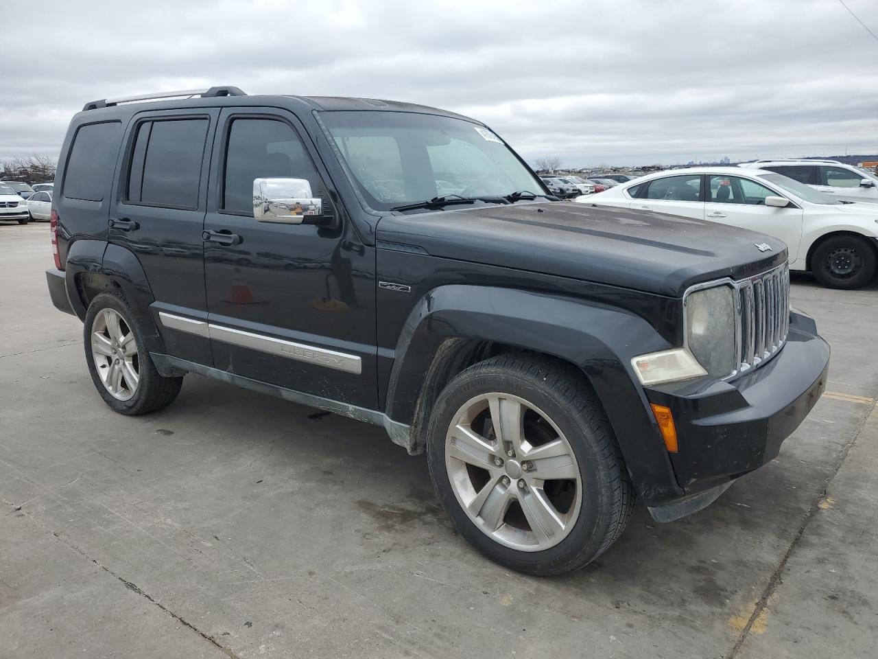 2011 Jeep Liberty (North America) - Image 4