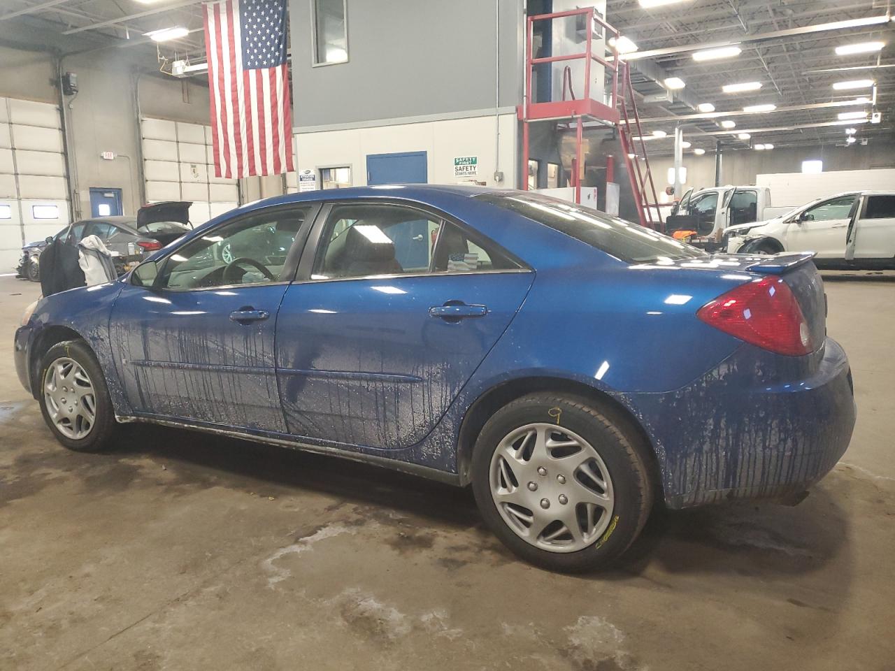 2007 Pontiac G6 - Image 2