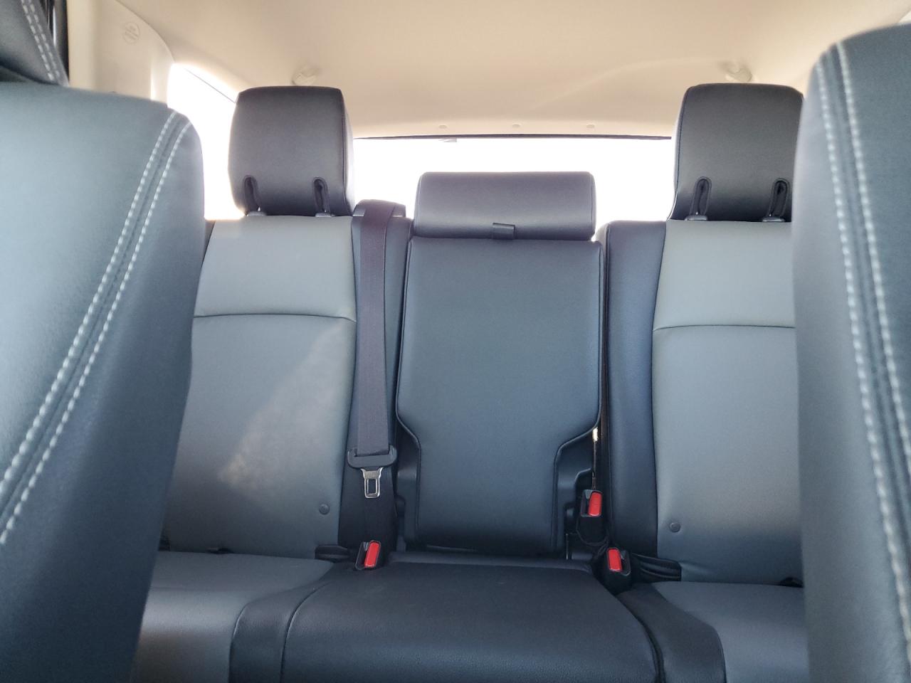 2019 Toyota 4Runner - Image 10